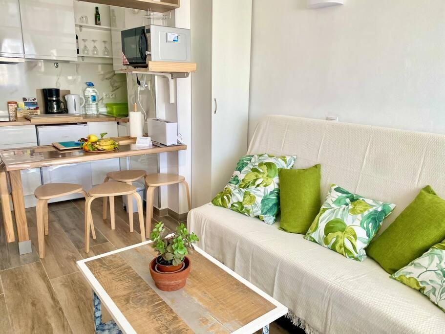 Estudio Bahia Playa De Las Canteras Лас-Пальмас-де-Гран-Канария Экстерьер фото